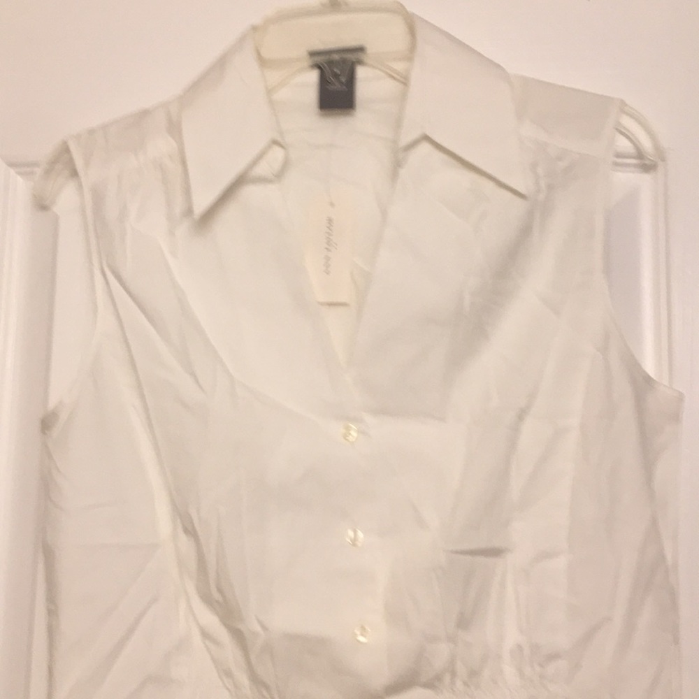 Ann Taylor top.  Size 8. New with tags.